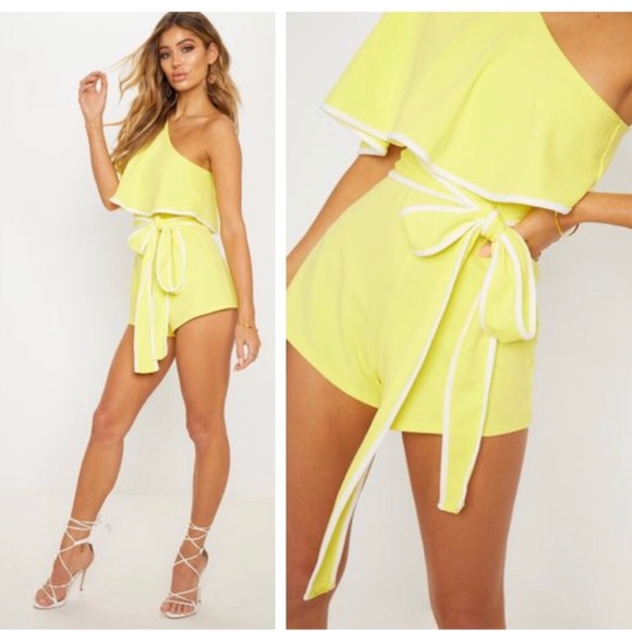 PrettyLittleThing Pants - PrettyLittleThing Playsuit